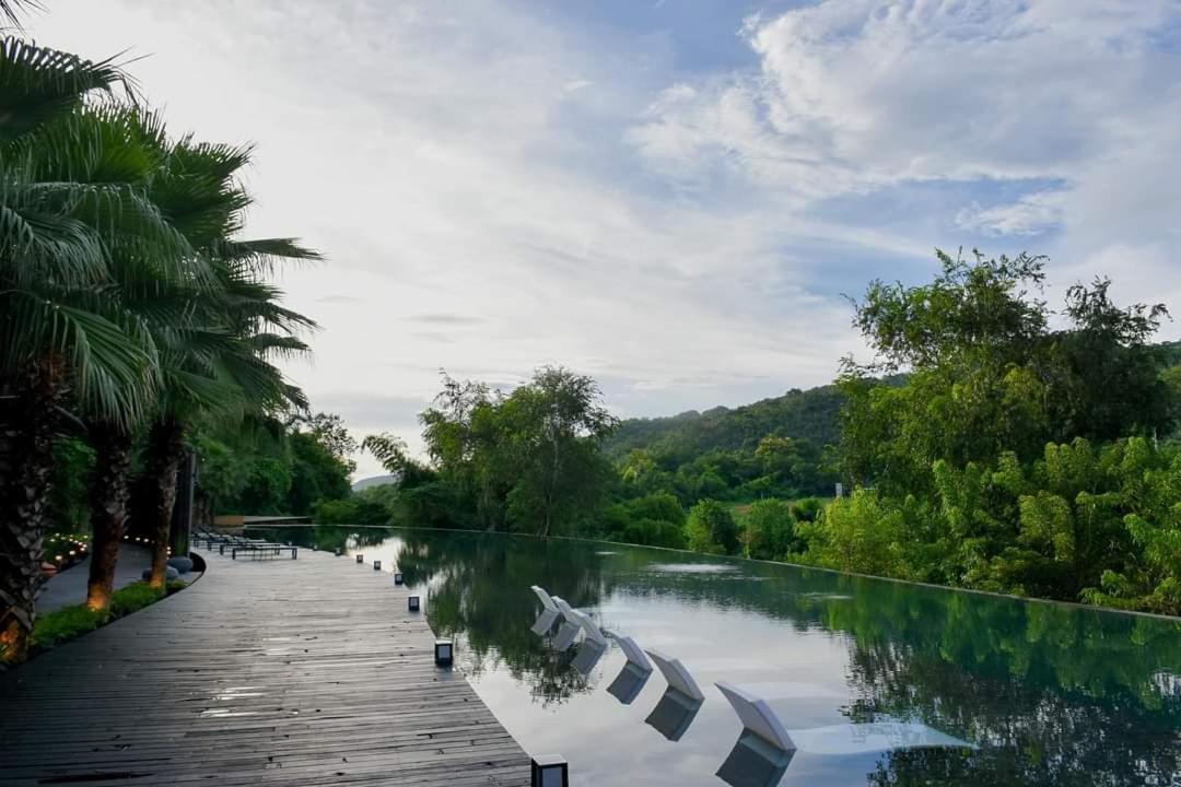 The Sense Resort Kanchanaburi Esterno foto